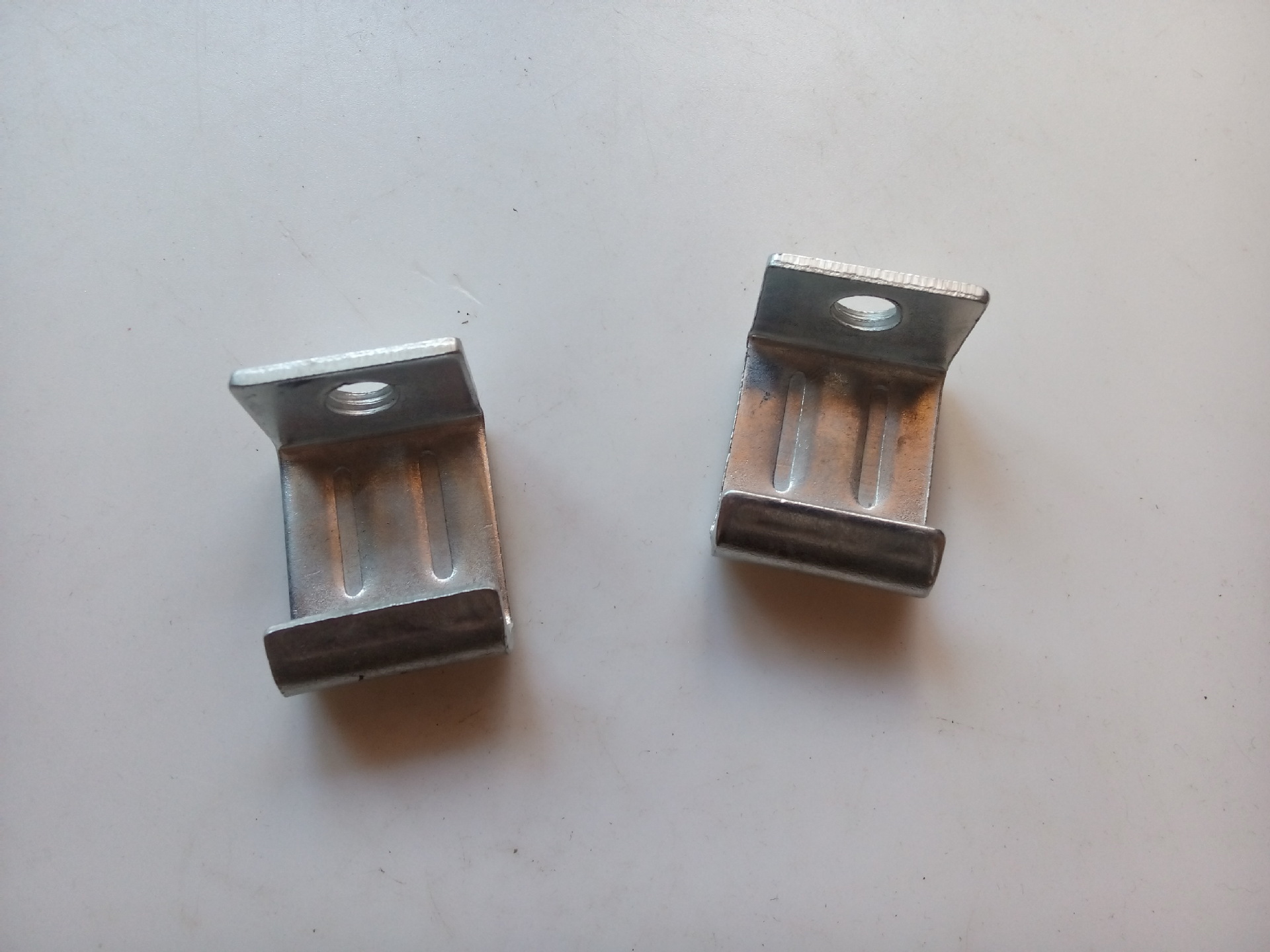 厂家直销批发加螺丝共板法兰风管勾码 坚固耐用镀锌勾码 2.5mm