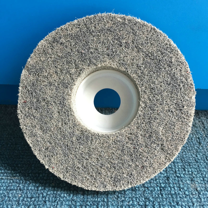 100*16尼龙轮磨碟抛光磨碟纤维研磨轮 不织布研磨轮批发厂家直销
