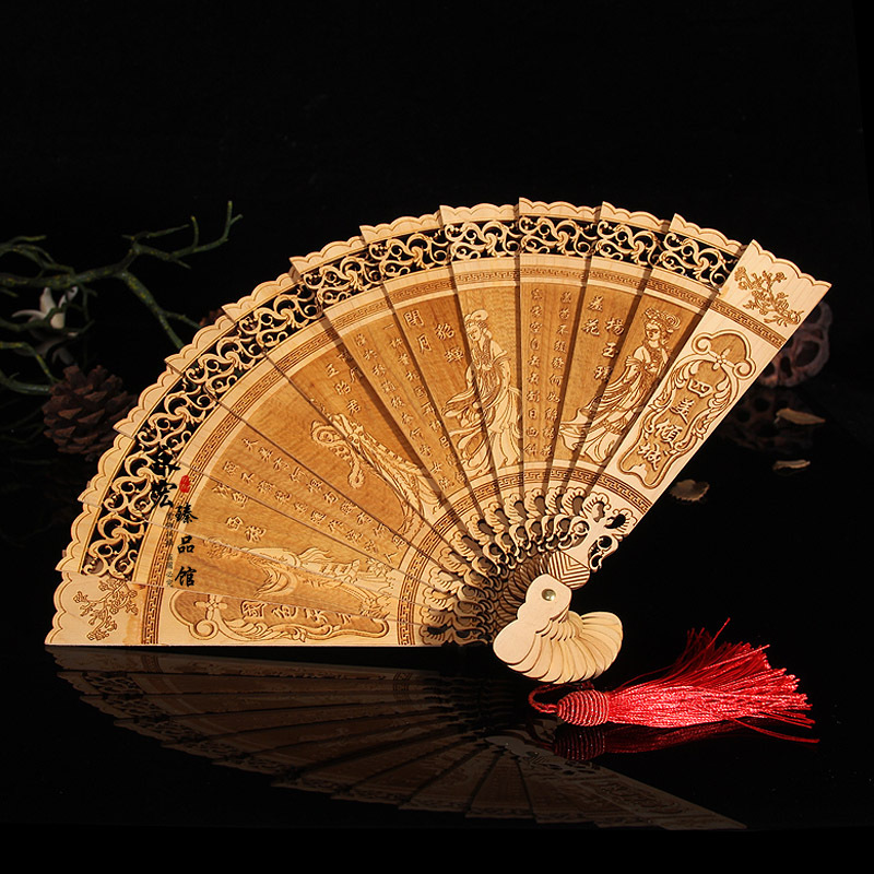 红木镂空扇子 崖柏松鹤延年精雕扇子 折扇 工艺扇 夏日创意礼品