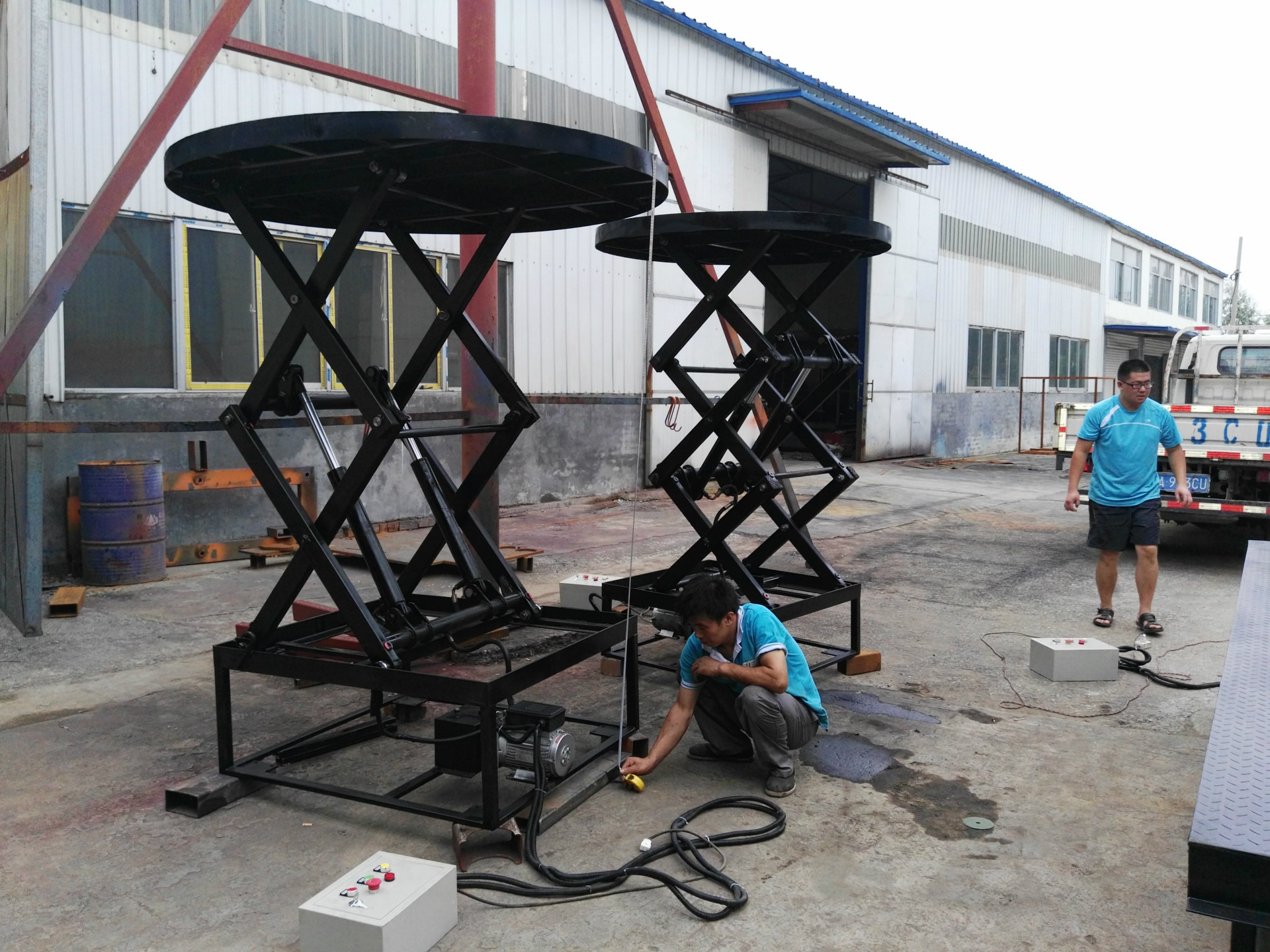 酒吧弹簧舞台 迪厅旋转展示台 ktv灯光舞台 电动升降舞台