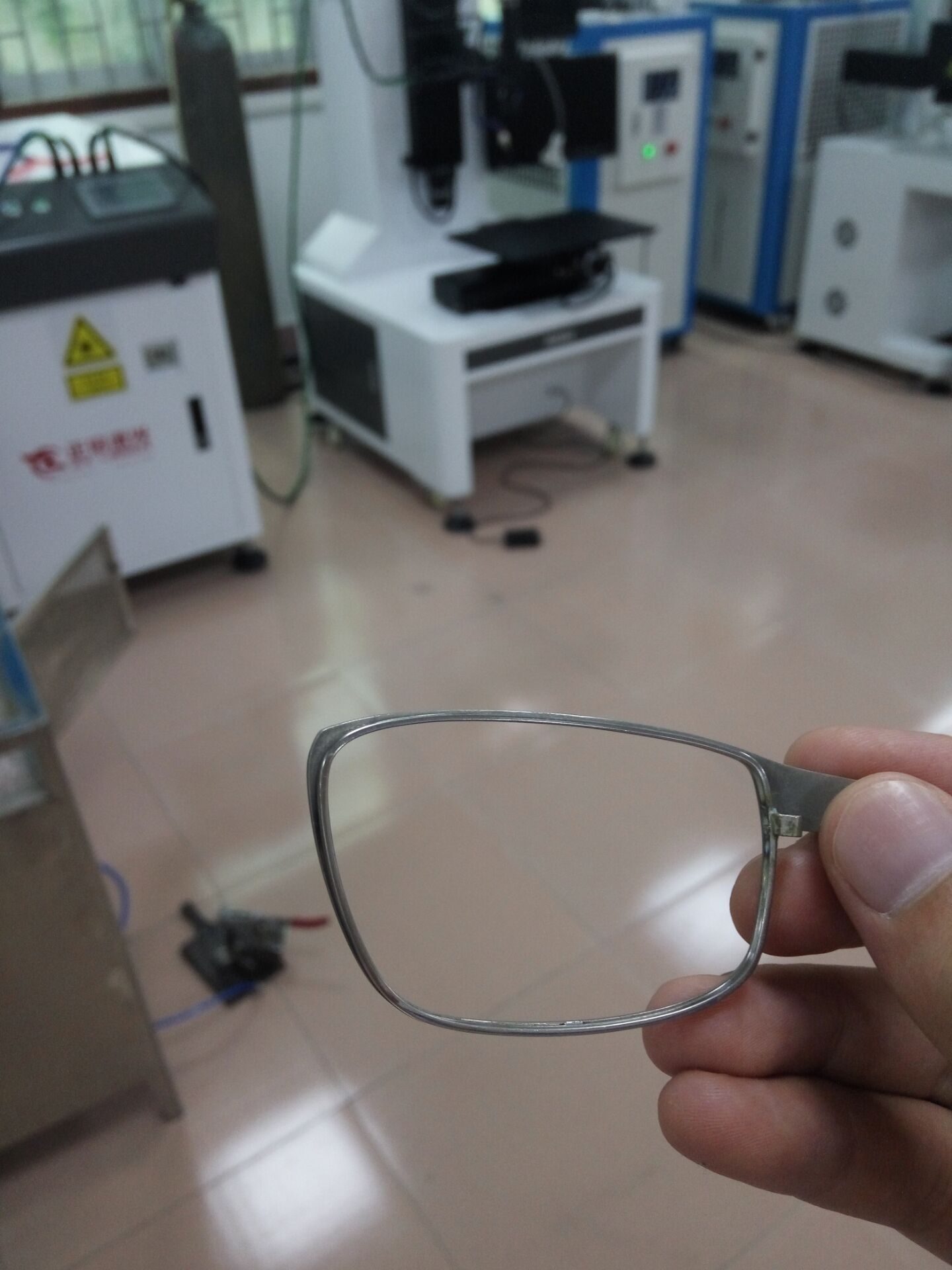 眼镜架自动焊接机/不锈钢眼睛框激光焊接机