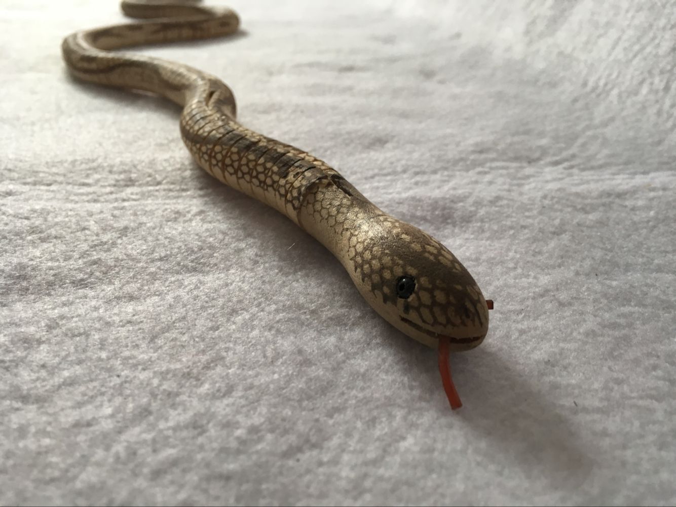 1米长仿真木头蛇 圆头蛇 1m仿真蛇 整蛊玩具