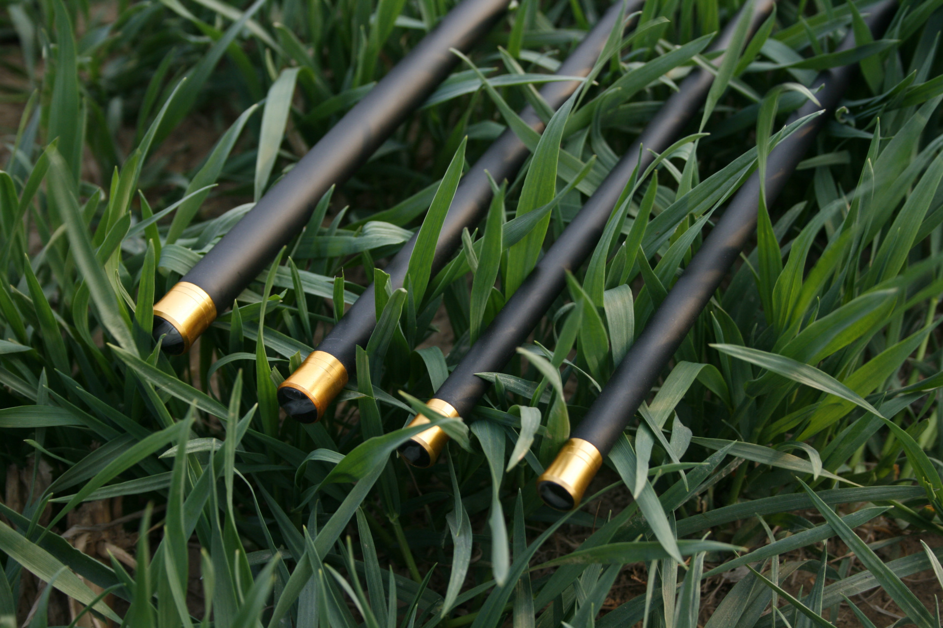 37 调超硬纯碳素达摩鱼竿,厂家直销