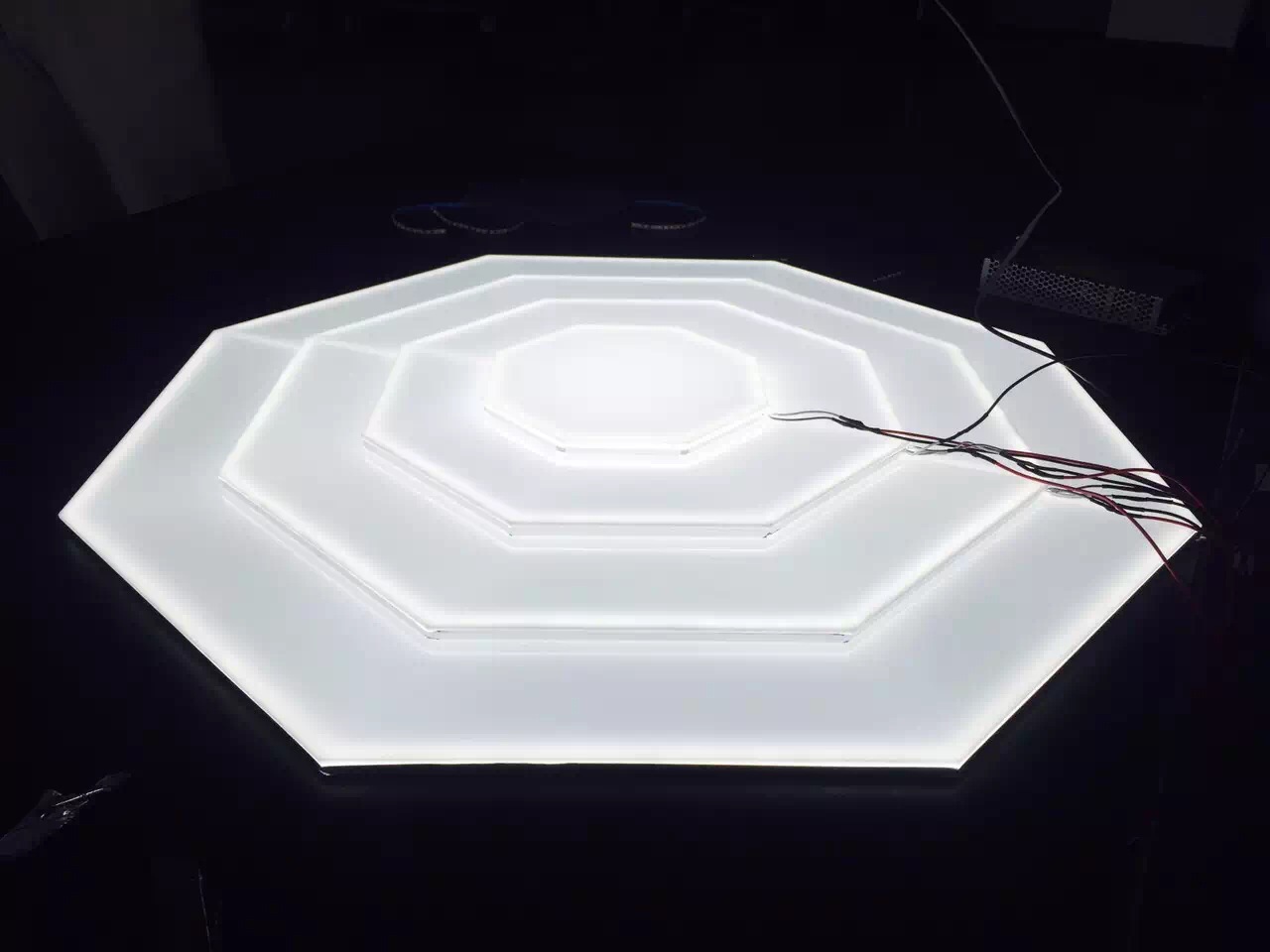 【上海三好光电科技有限公司】led导光板运营商介绍 - 石墨碳素