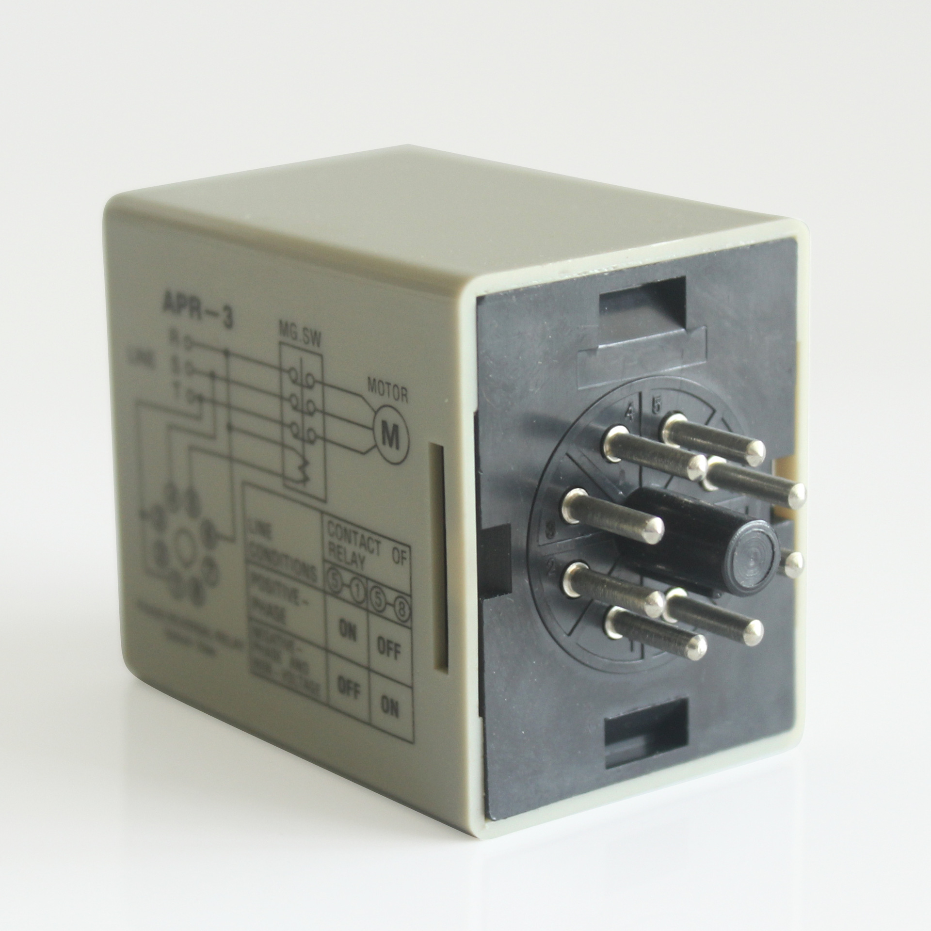 apr-3 apr-4 三相序继电器保护