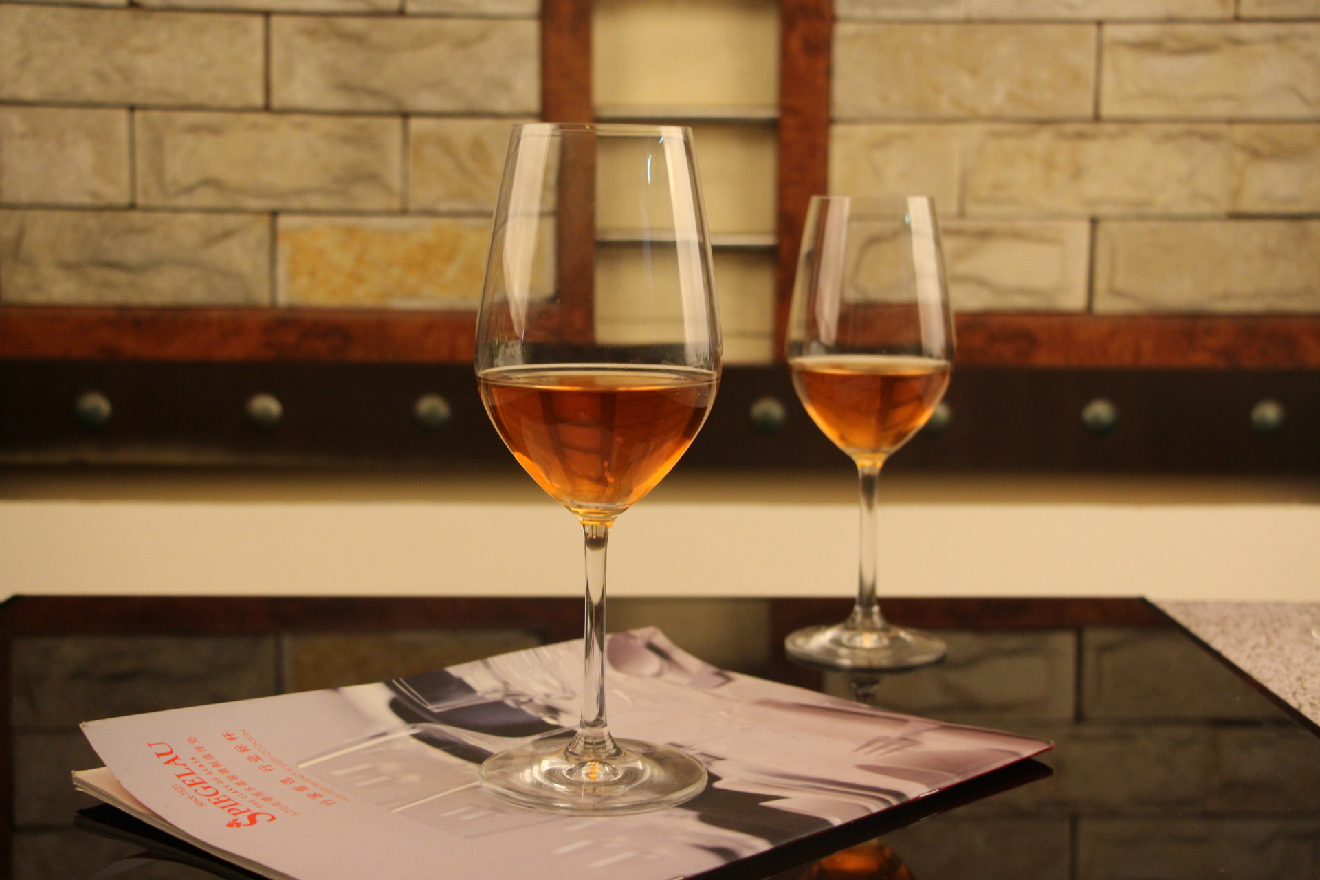 无铅水晶玻璃红酒杯 郁金香酒杯 高脚葡萄酒杯 酒商送礼必备