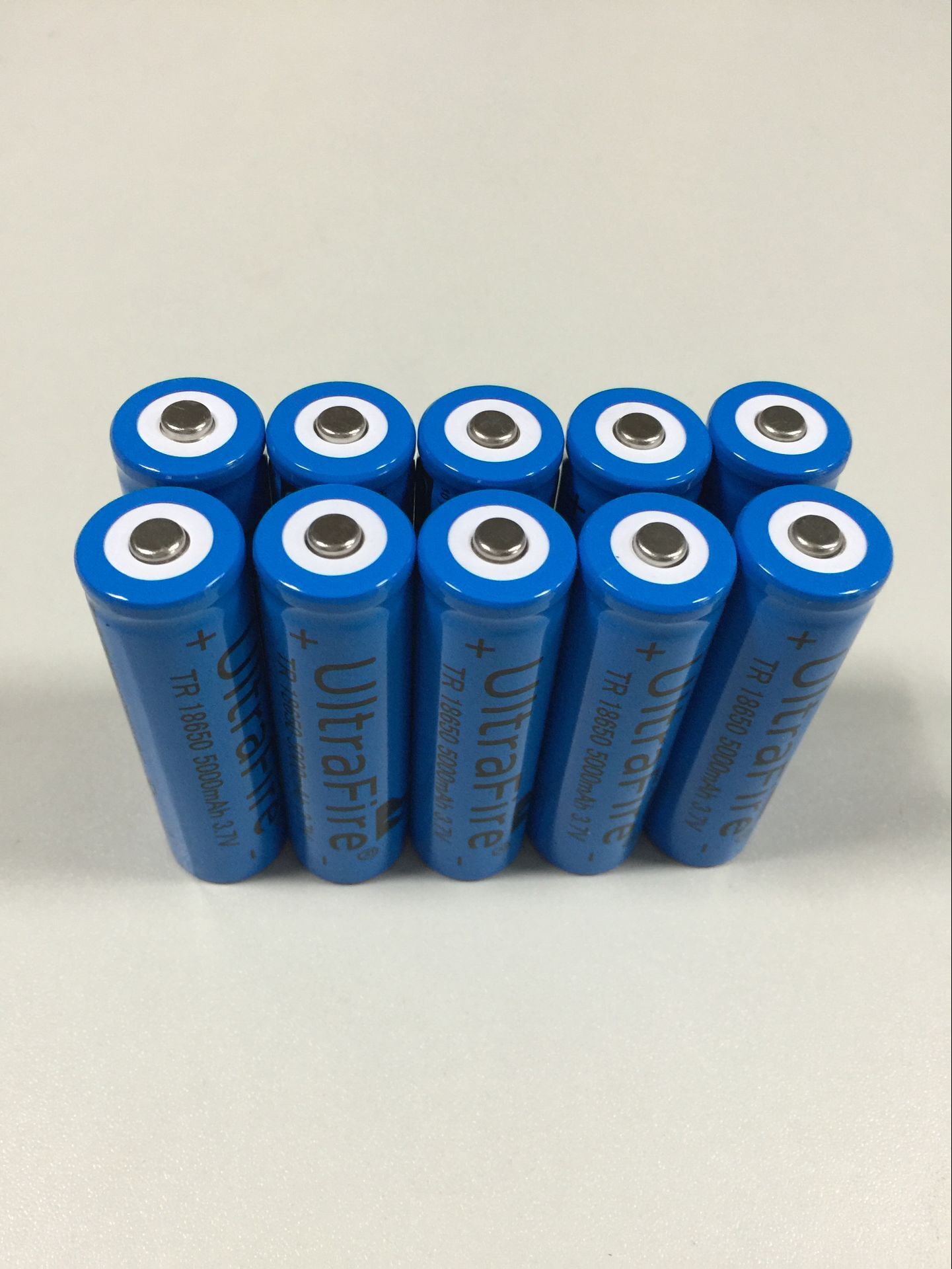 神火电池 强光手电筒充电锂电池 3.7v 18650锂电池.