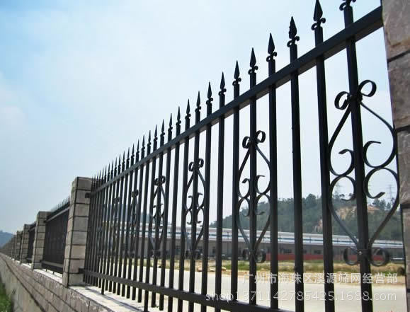 边框护栏 护栏围栏墙锌钢铁艺护栏 惠阳城市街道道路隔离铁围栏