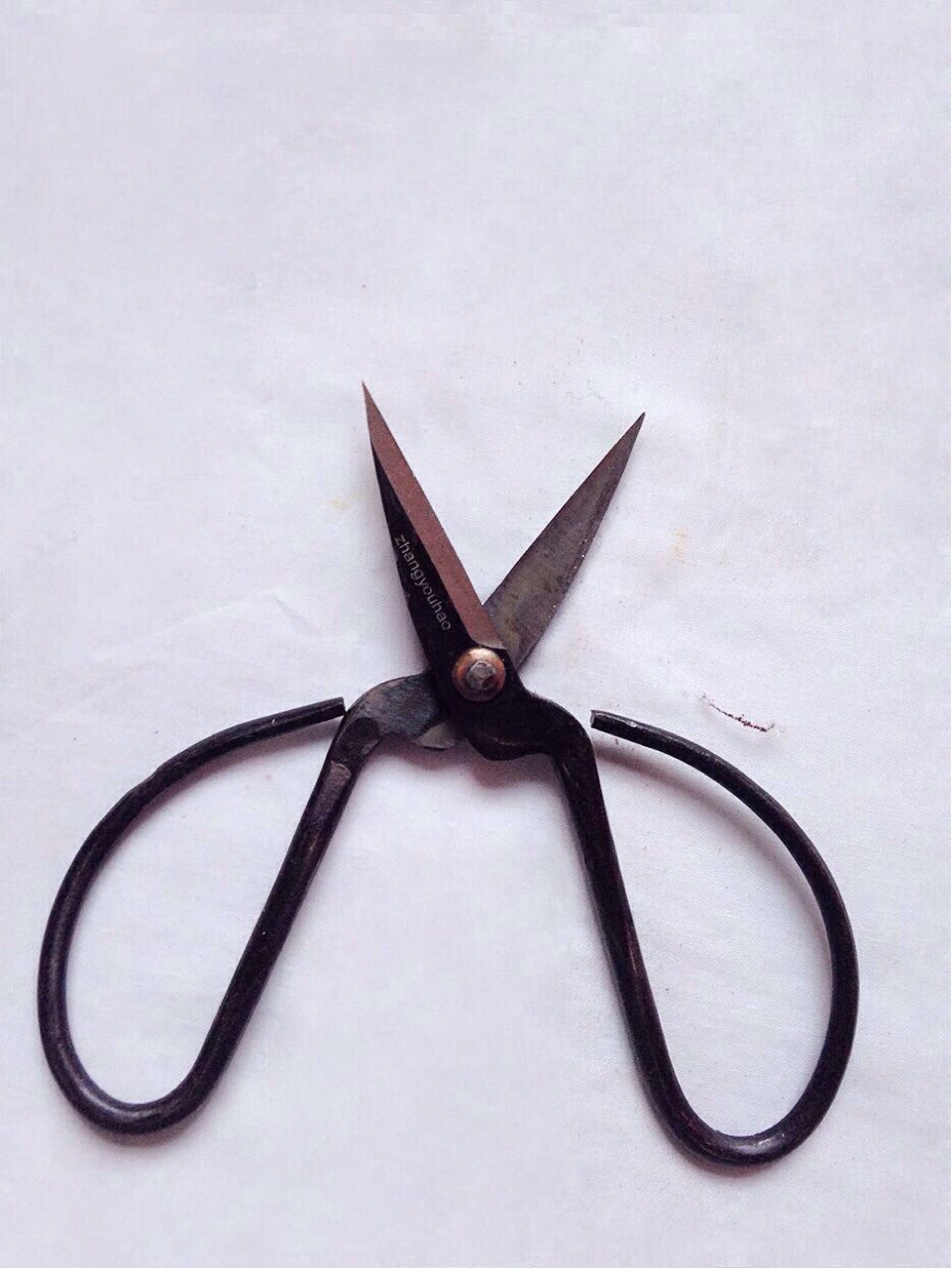 家用剪刀 张友好正品4号铁剪刀复合钢老式剪子发黑法兰小剪刀剪子