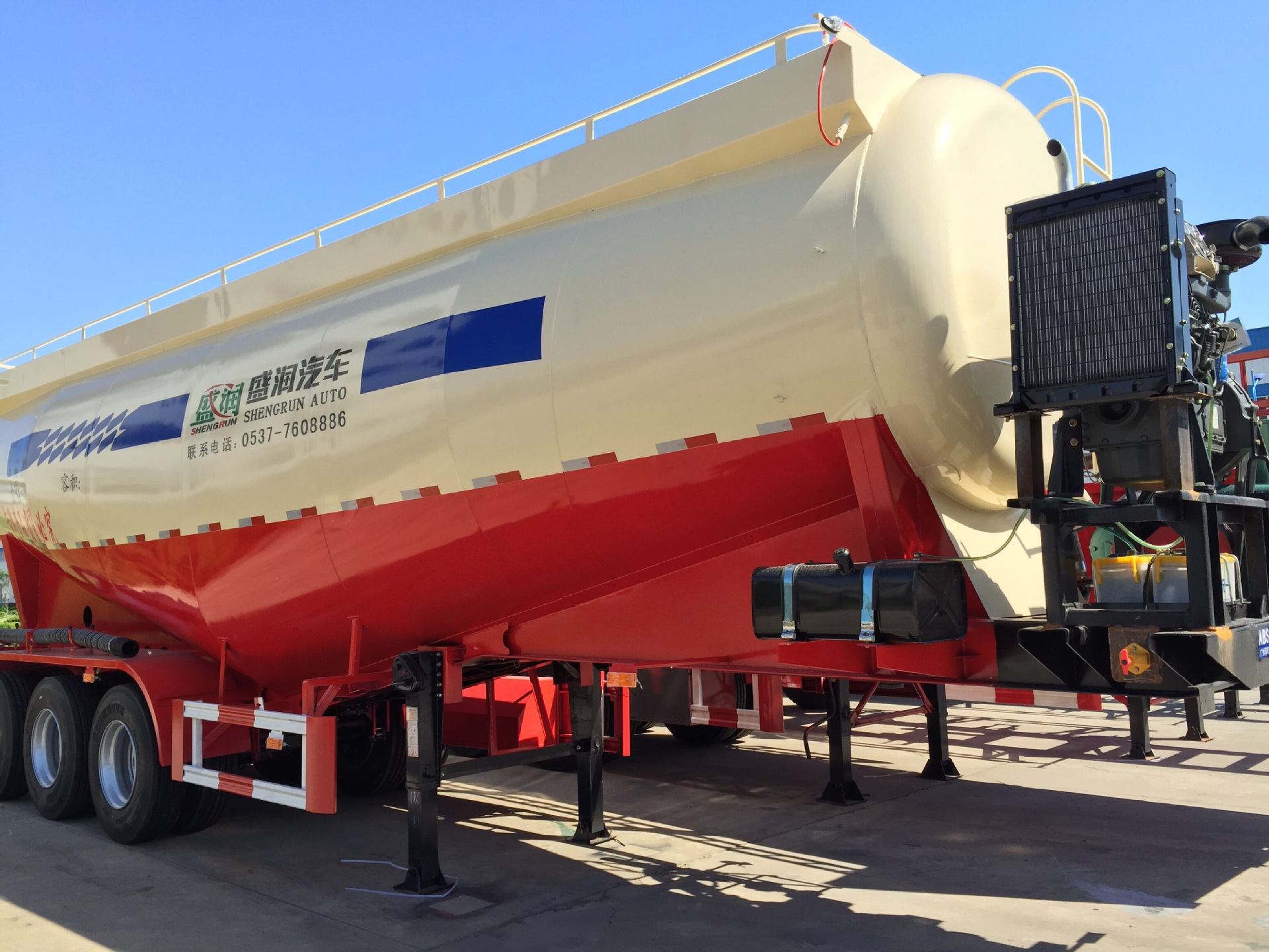 散装水泥运输半挂车