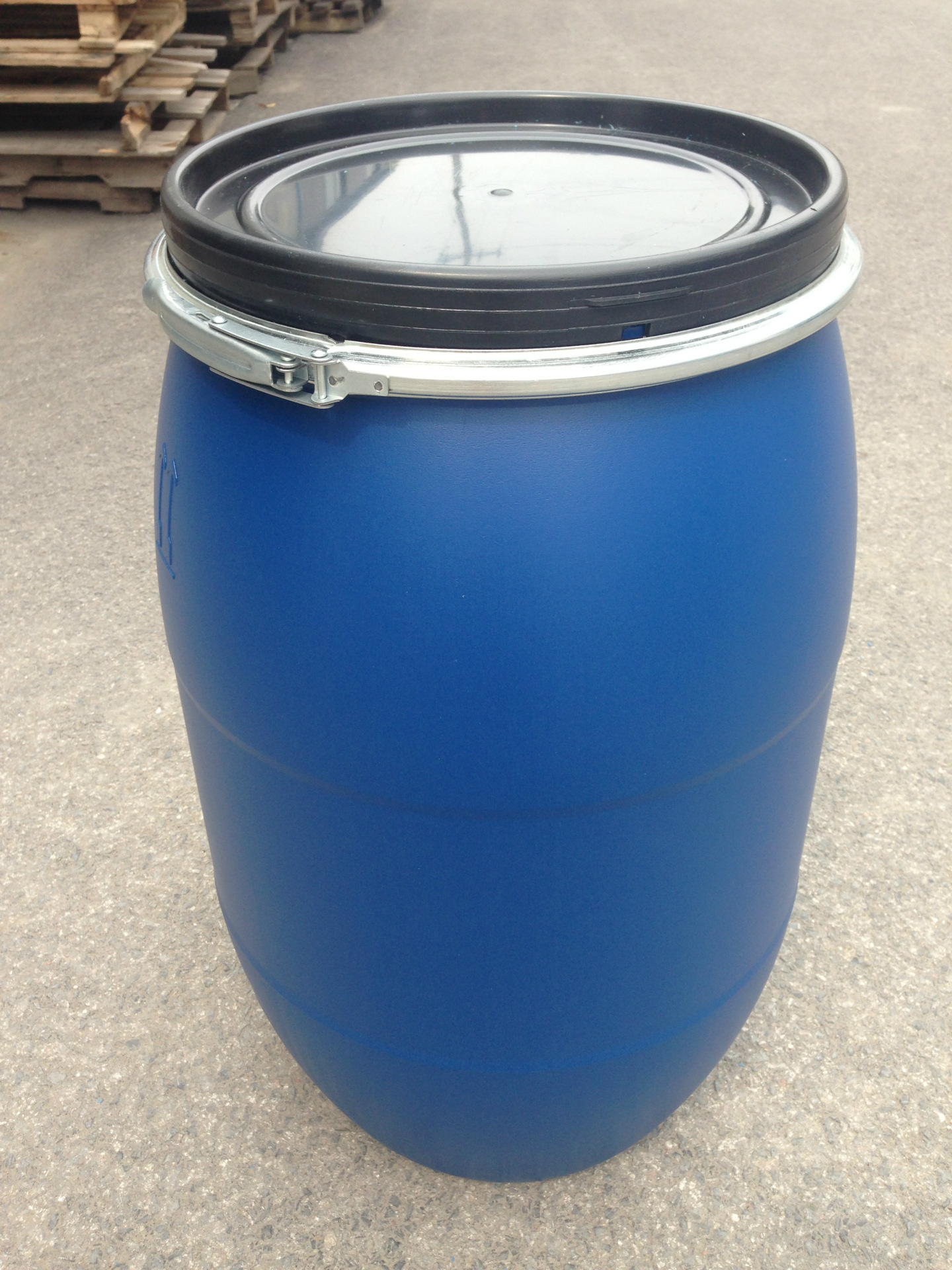 兰盖蓝色塑料桶化工水桶圆桶厂家直销120kg