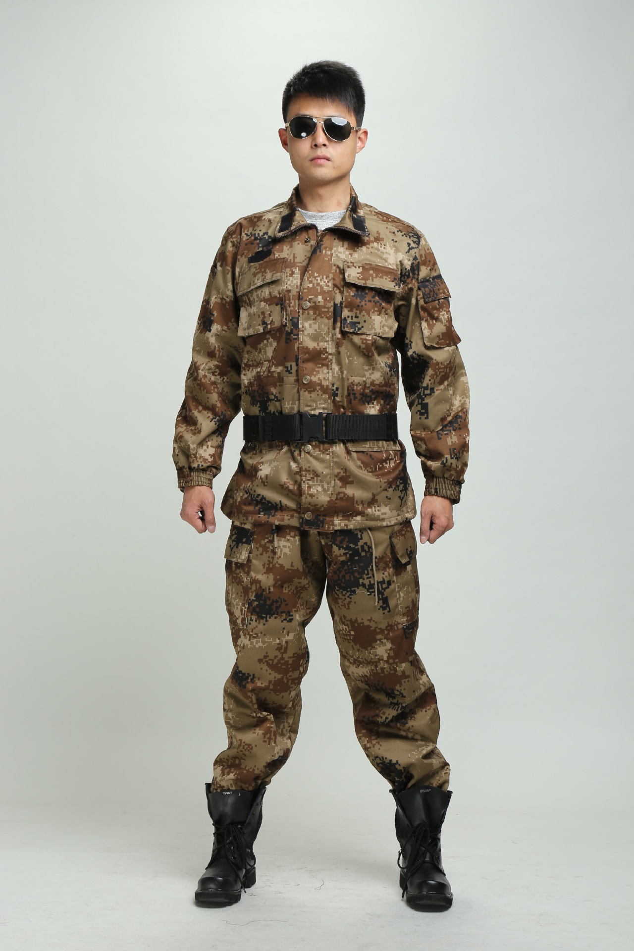 07荒漠迷彩服冬耐磨防寒作训服套装配发户外拓展训练服