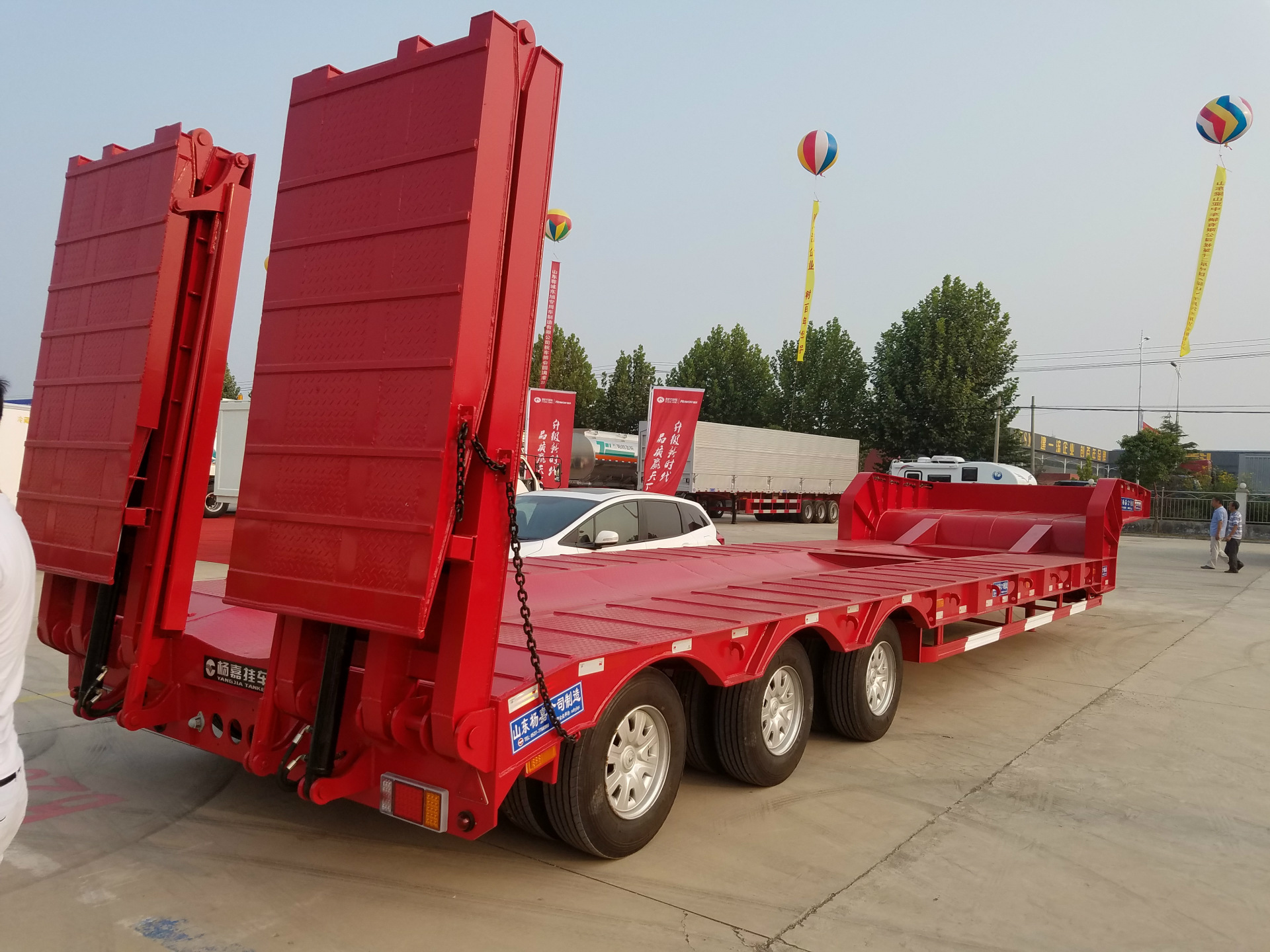 平板半挂车,二手工程机械运输车,二手重型设备运输车 - 专用车批发