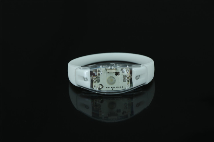 按键款led硅胶夜光发光手环娱乐助威道具演唱会应援闪光