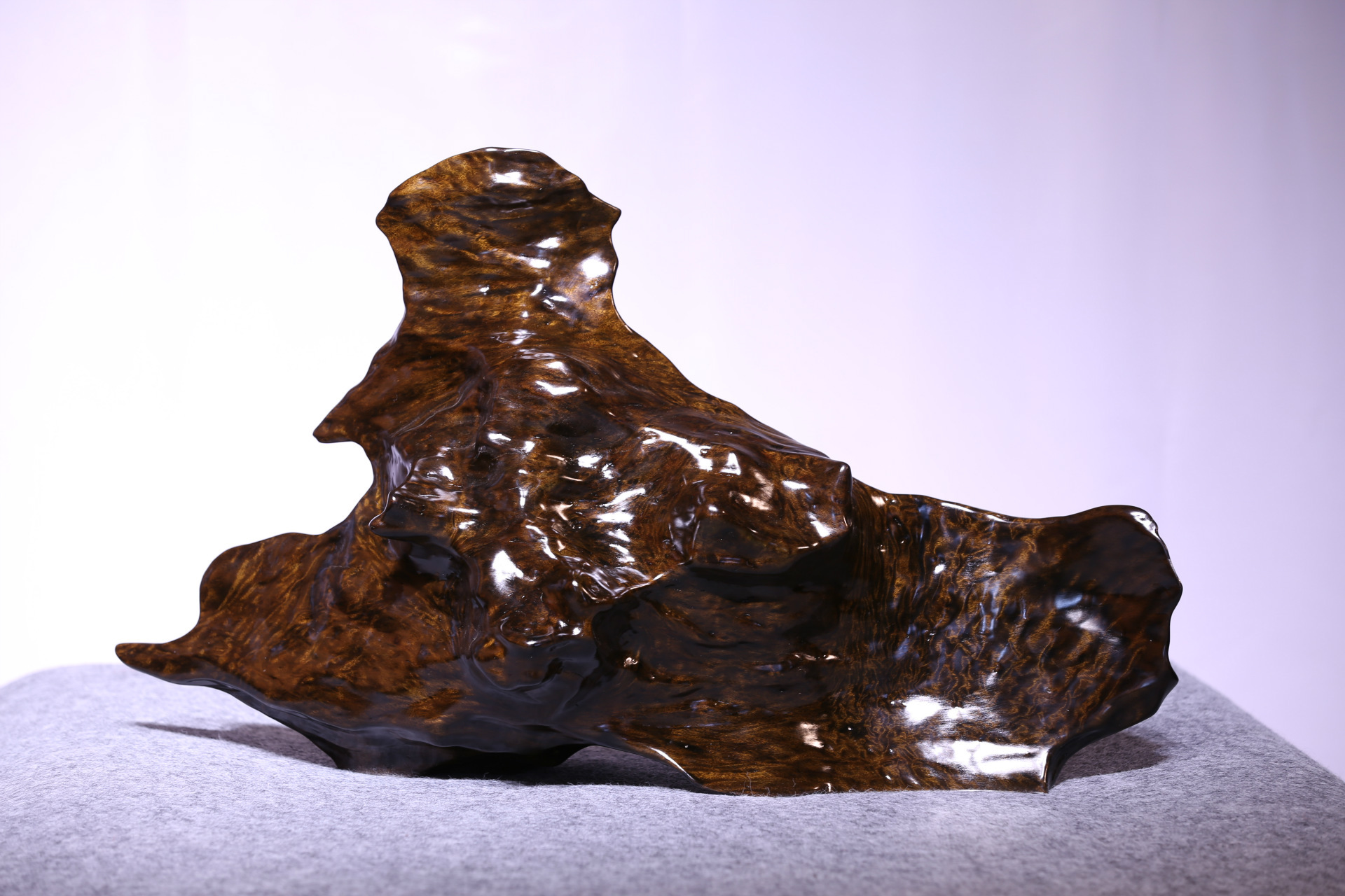 金丝楠乌木纯手工精雕工艺摆件