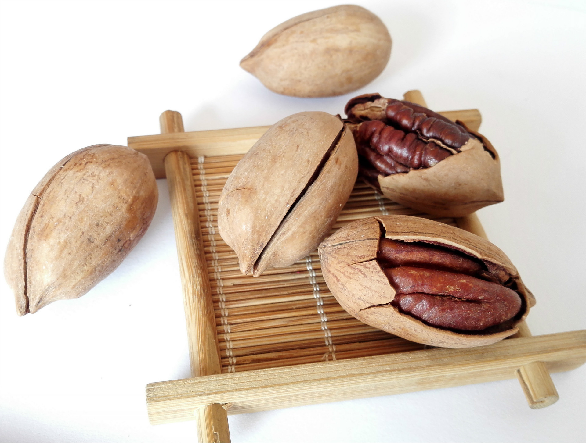 碧根果长寿果 新货手剥开口坚果休闲零食250g年货批发一件代发