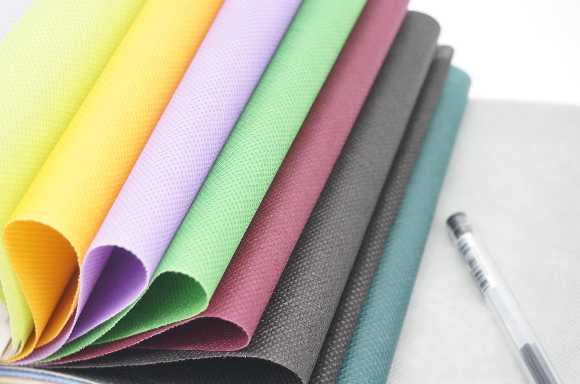 厂家直销 纺粘无纺布不织布 pp纺粘无纺布 阻燃聚丙烯pp无纺布 - 鞋材