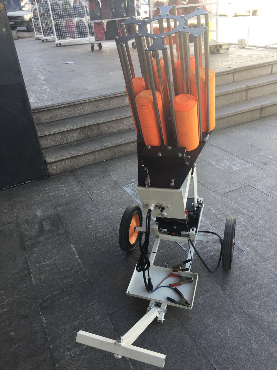 自动抛靶机推车 移动打靶机 射击练习用品 clay target trap limo