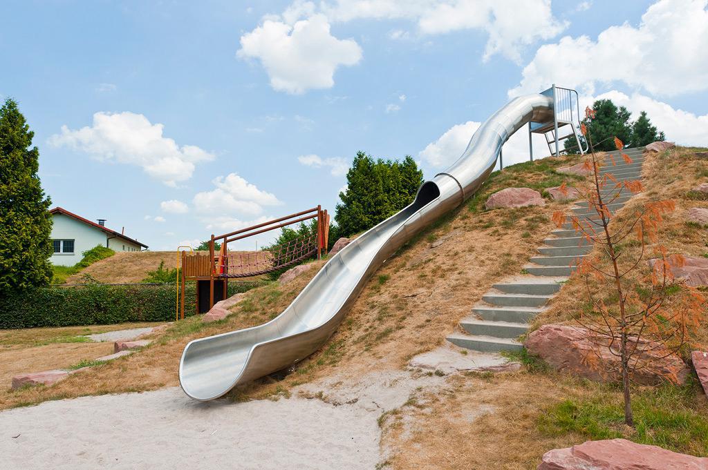 不锈钢消防逃生螺旋成人滑梯 室外商场不锈钢滑滑梯厂家直销定.