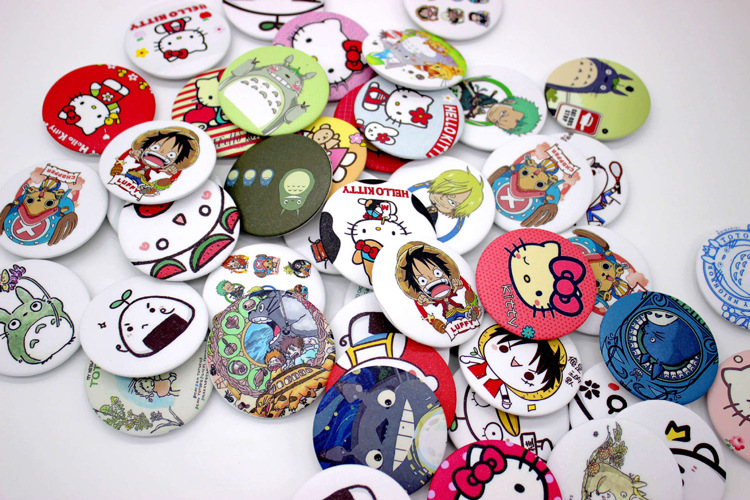 厂家供应 优质马口铁胸章 热门动漫电视剧明星周边 胸章来图定制