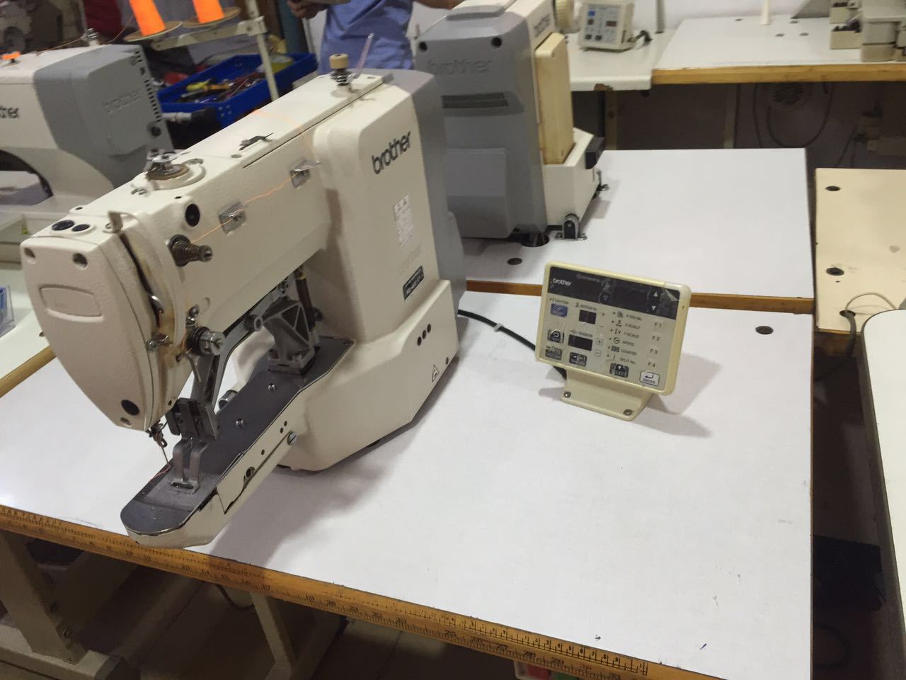 供应二手原装兄弟430f电脑套结机 工业服装电子打枣车 打结机