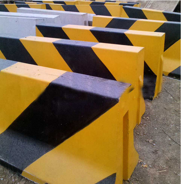 公路交通水泥混凝土隔离墩 水泥墩 道路隔离墩 小区物业隔离设施