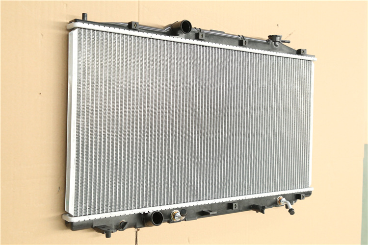 高品质 汽车散热器水箱 08-12 本田雅阁 honda radiator