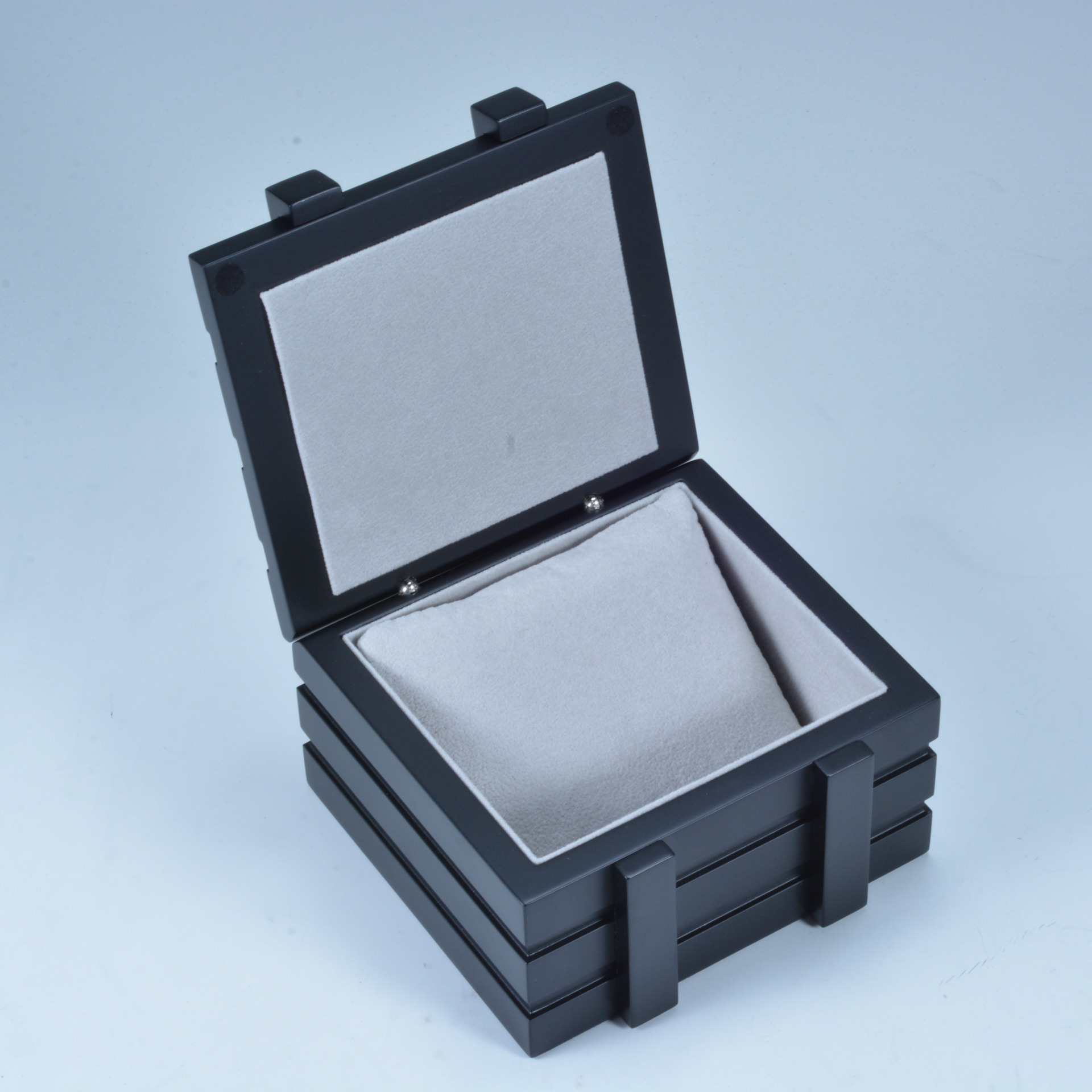 高档黑色哑光单只装手表盒带枕头表面拉槽