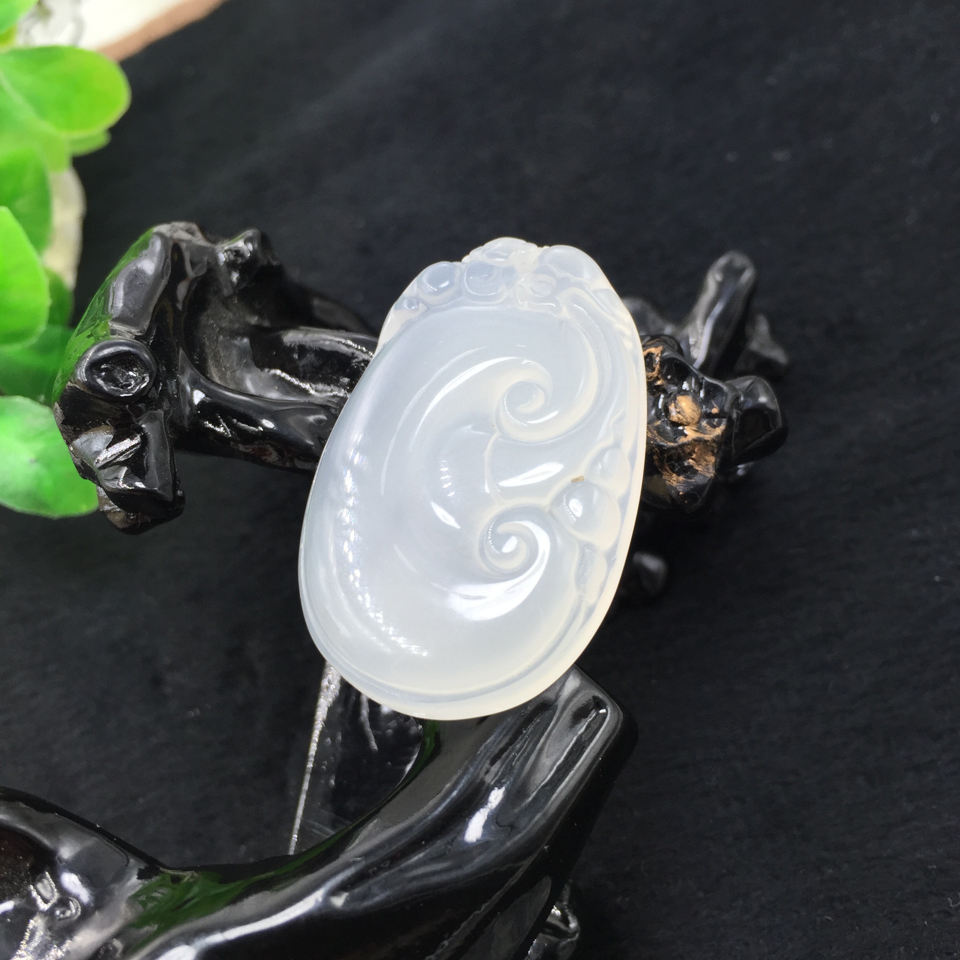 天然冰透白玉髓吉祥如意吊坠 玛瑙玉髓挂件 淘宝女款热销礼品批发