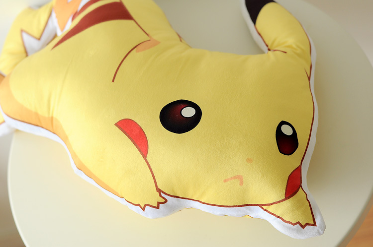 神奇宝贝宠物小精灵皮卡丘双面仿真抱枕靠枕一件代发