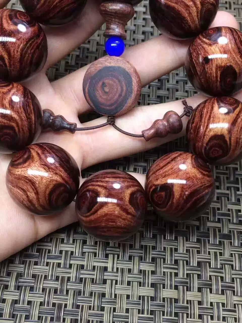 正宗紫檀柳对眼手串1.8 高仿海越黄花梨2.0取芯料 鬼脸一件代发