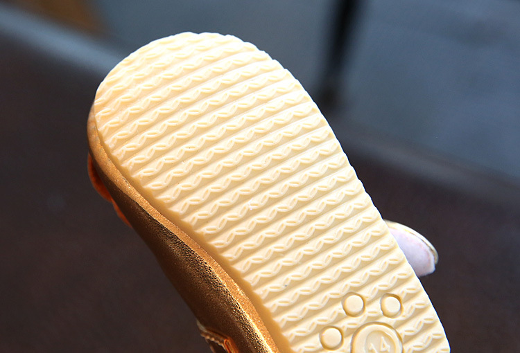 14~18码与21~25码鞋底的区分图片,其他都一样