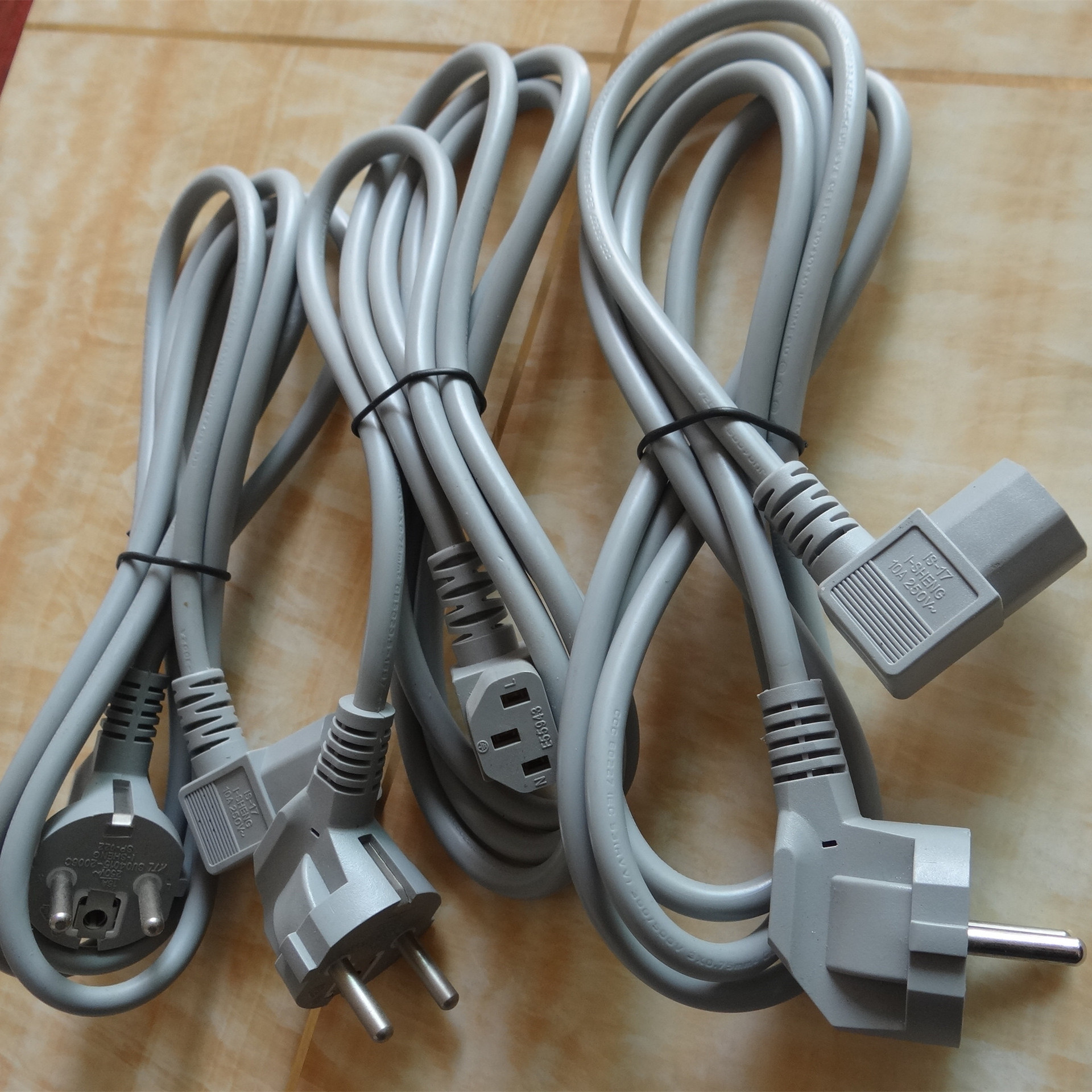 韩规品字尾电源线 韩规插头90度品字尾 弯头90度欧规电源线