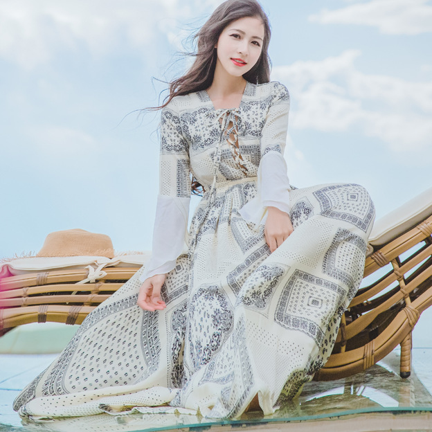 2018秋季新款牛仔波西米亚长裙长袖度假裙系带喇叭袖连衣裙