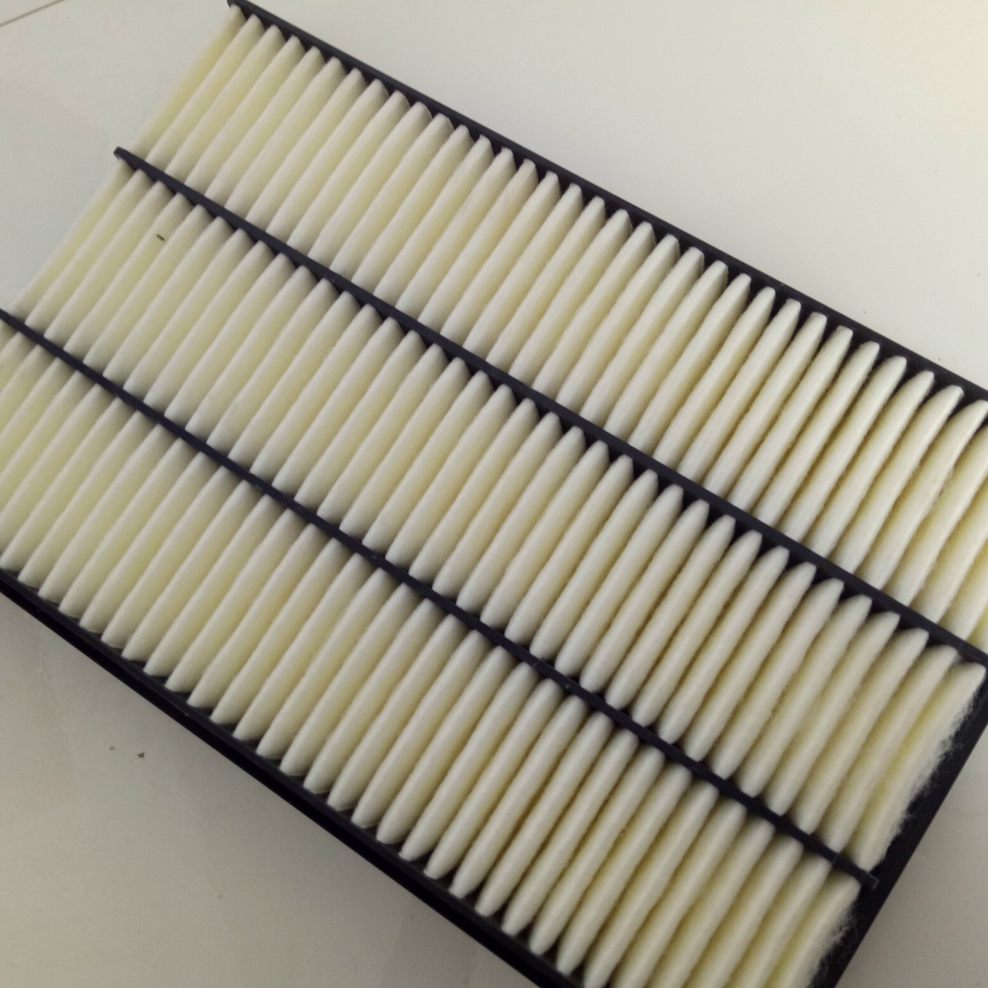 厂家供应 三菱v73汽车空气滤芯器滤芯空气格mr571476 保养用品