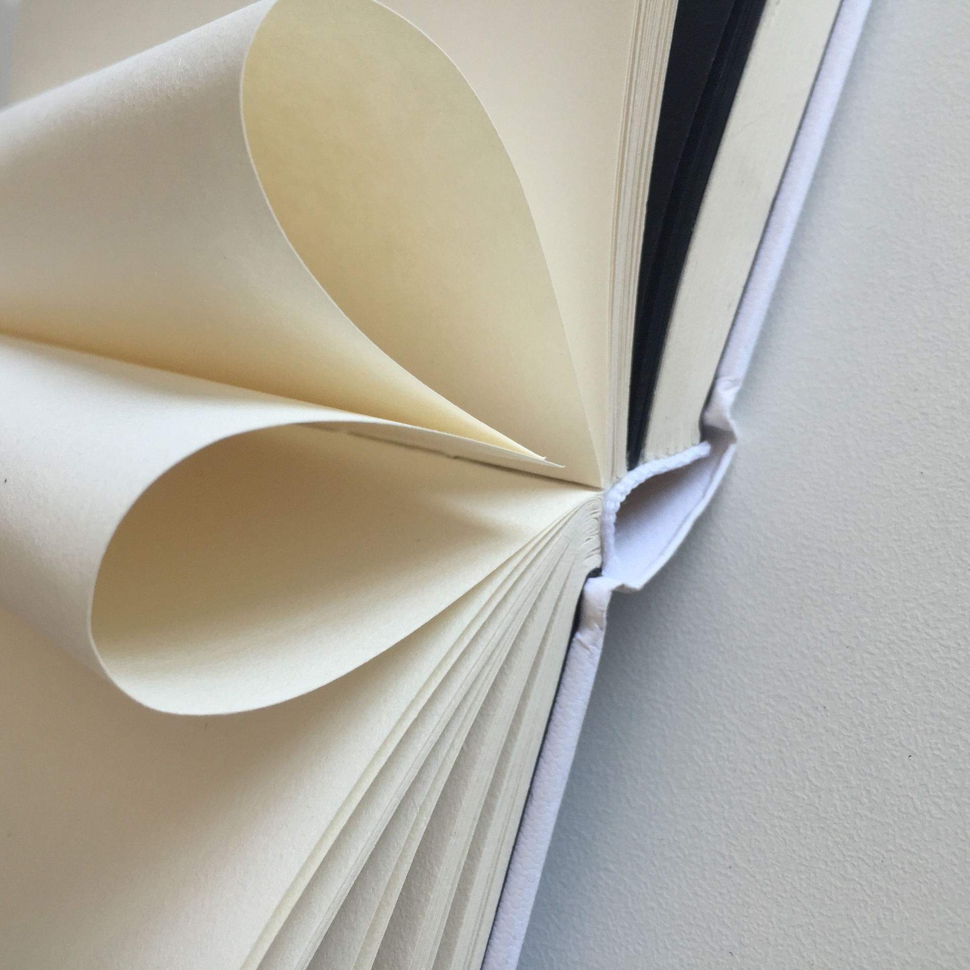 bingo彬格日韩文具 简笔小人头空白轻型纸绘画手写本 手账记录册