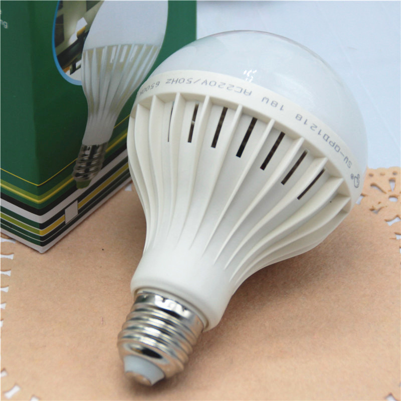 塑料球泡灯 1804节能灯泡18w大功率e27螺口 江湖跑地摊热卖