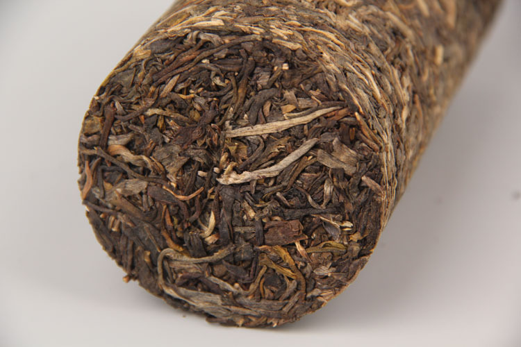 普洱茶 生茶 特级 云南800g茶柱 古树茶龙柱圆柱 竹筒普洱 生