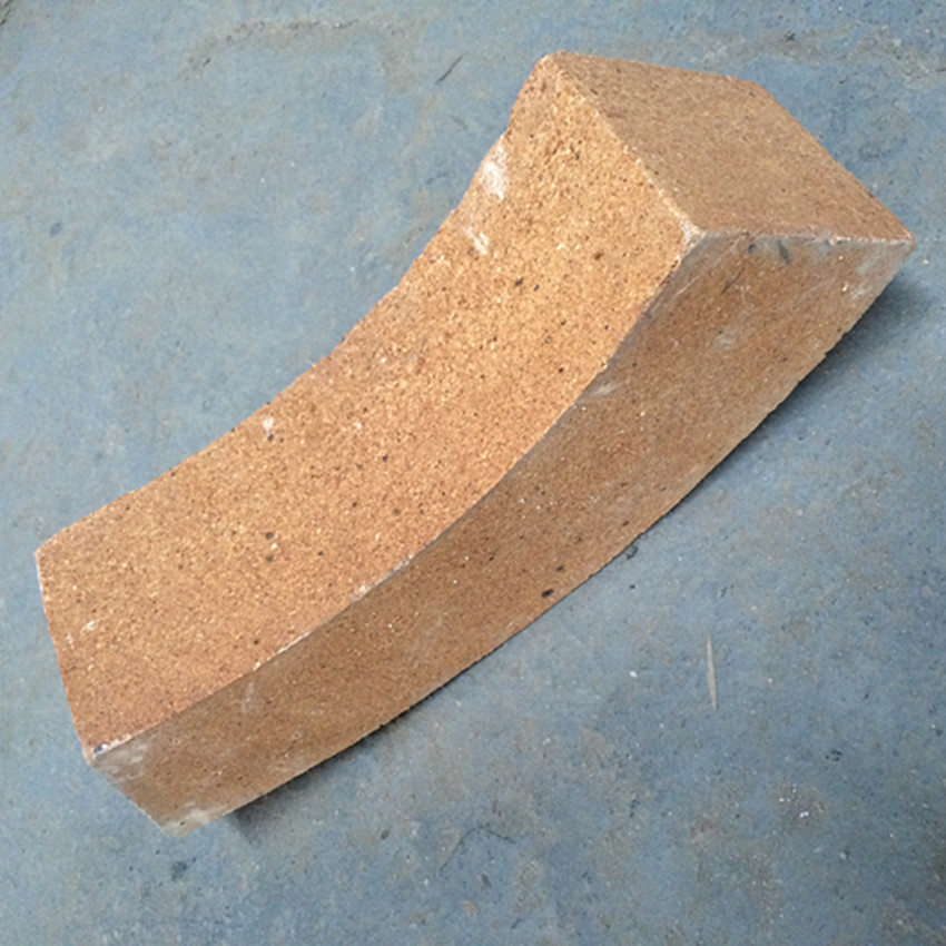 厂家供应隔热保温耐火砖刚玉砖 高铝质耐火砖14弯砖批发