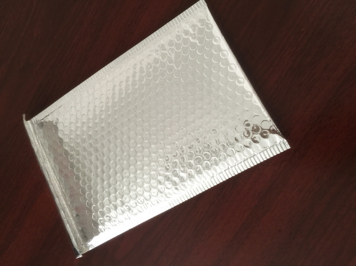厂家镀铝膜气泡信封袋 黑色彩色金色铝箔快递袋 防水服装包装袋子