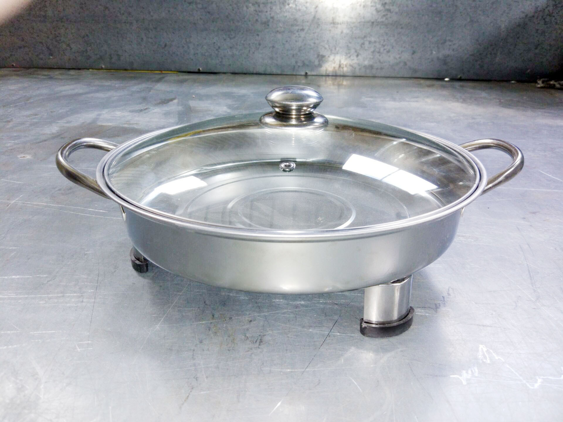 不锈钢三脚架酒精炉配盖圆型锅带脚带盖自助餐锅30cm厂家直销出口