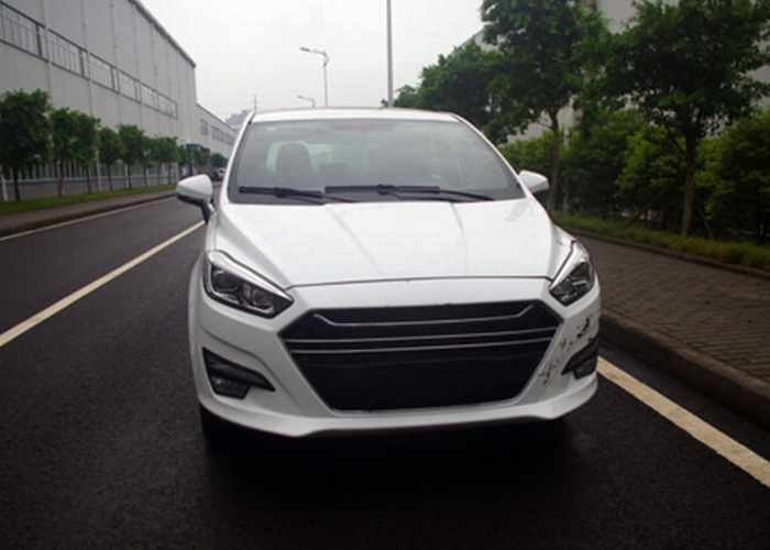 轩朗不到半价的福特smax