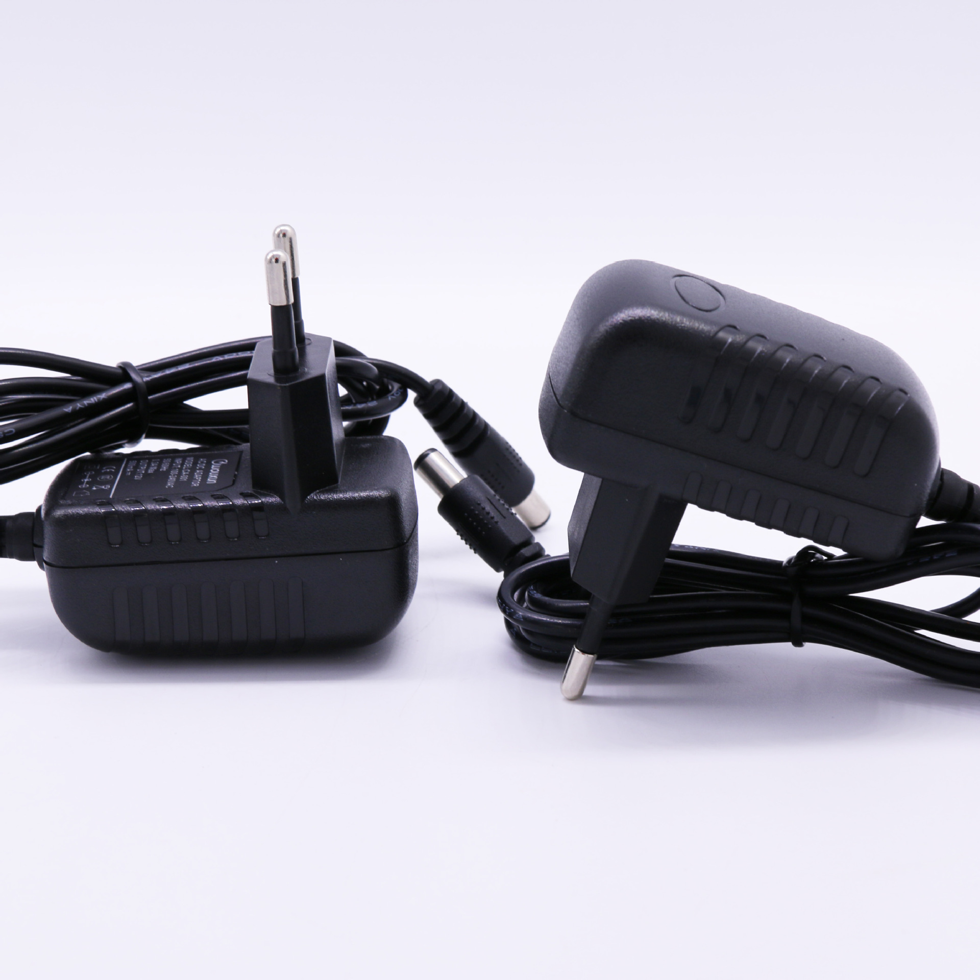 wouxun欧讯对讲机充电器火牛欧规电源插头 座充圆插 原装正品