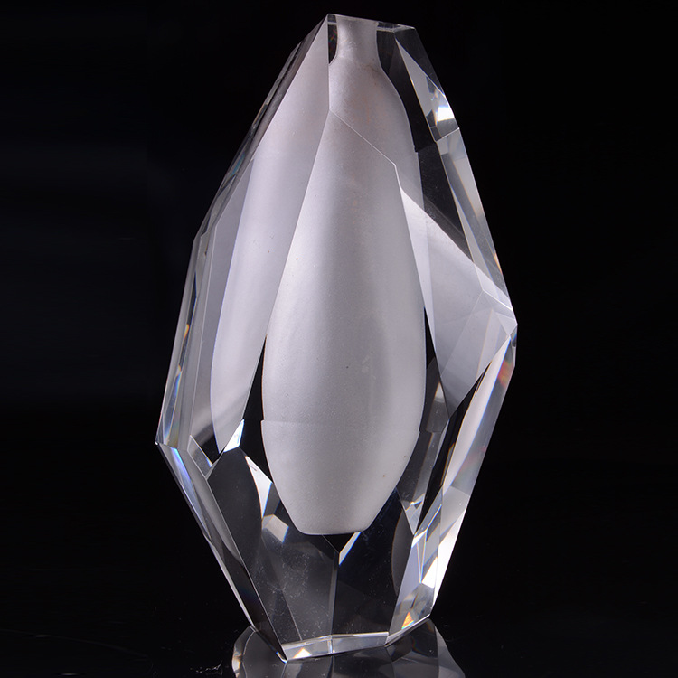 厂家直销高难度口小里面大的异性水晶孔定做水晶花瓶笔筒三件套