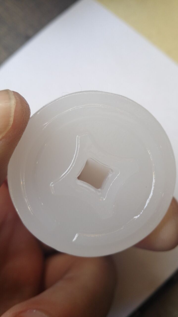 玉玲珑 阿富汗玉钱币吊坠男女款 厂家直销