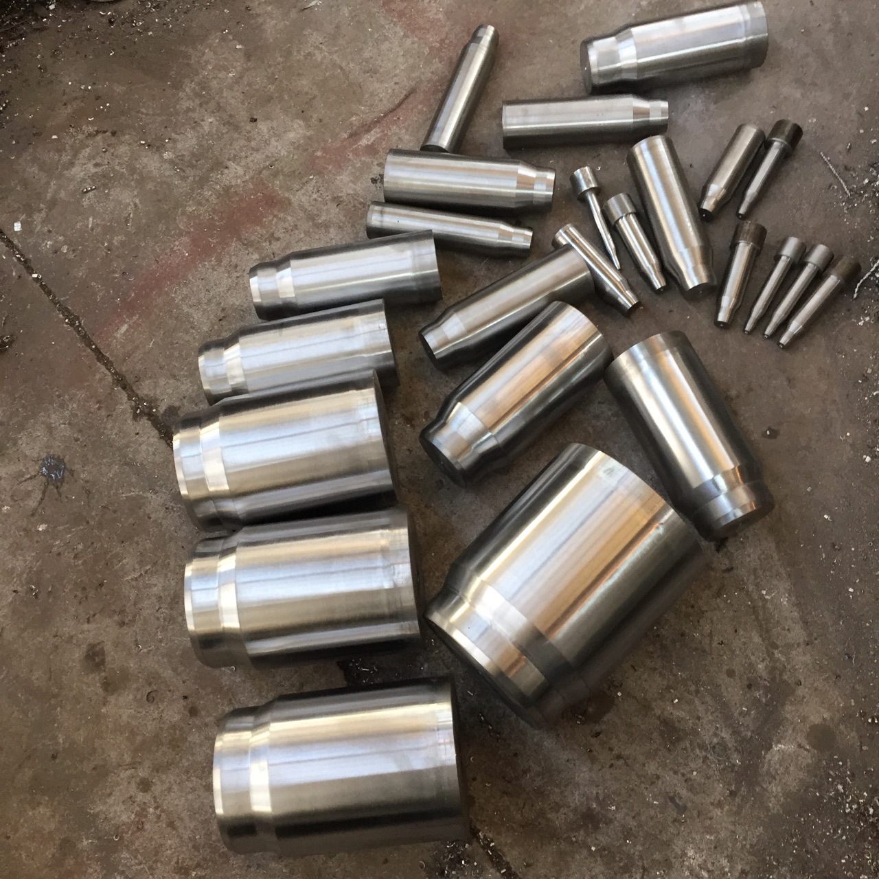 供应塑料机械配件扩口机直口模 - 通用部件批发交易网