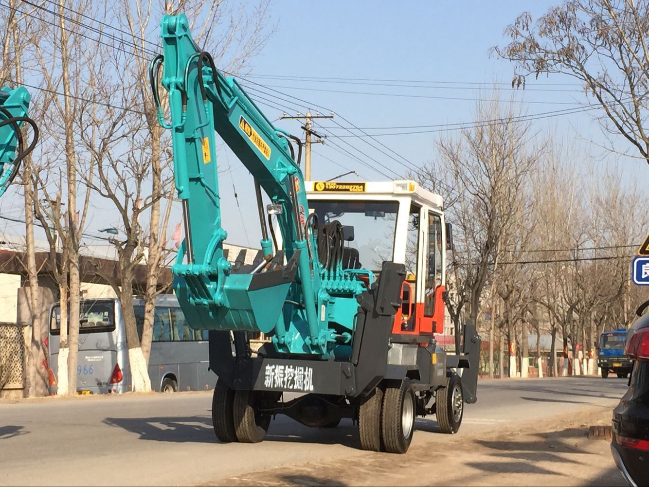 全国最新胶轮180度挖掘机 小型轮胎式挖掘机