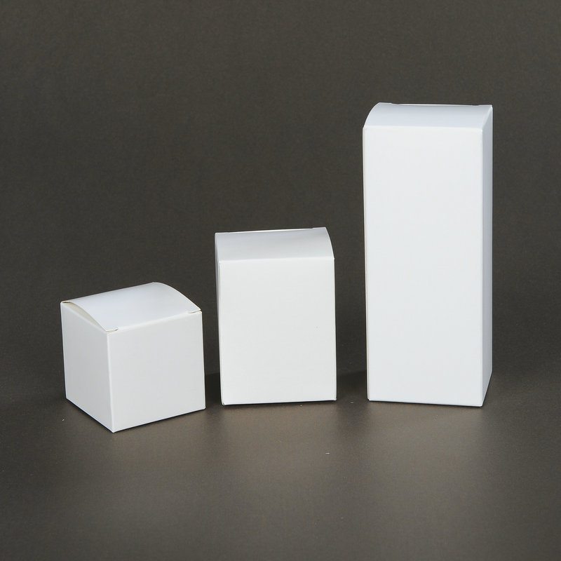 供应白盒现货空白包装盒通用纯色小白盒方形卡盒白卡纸盒