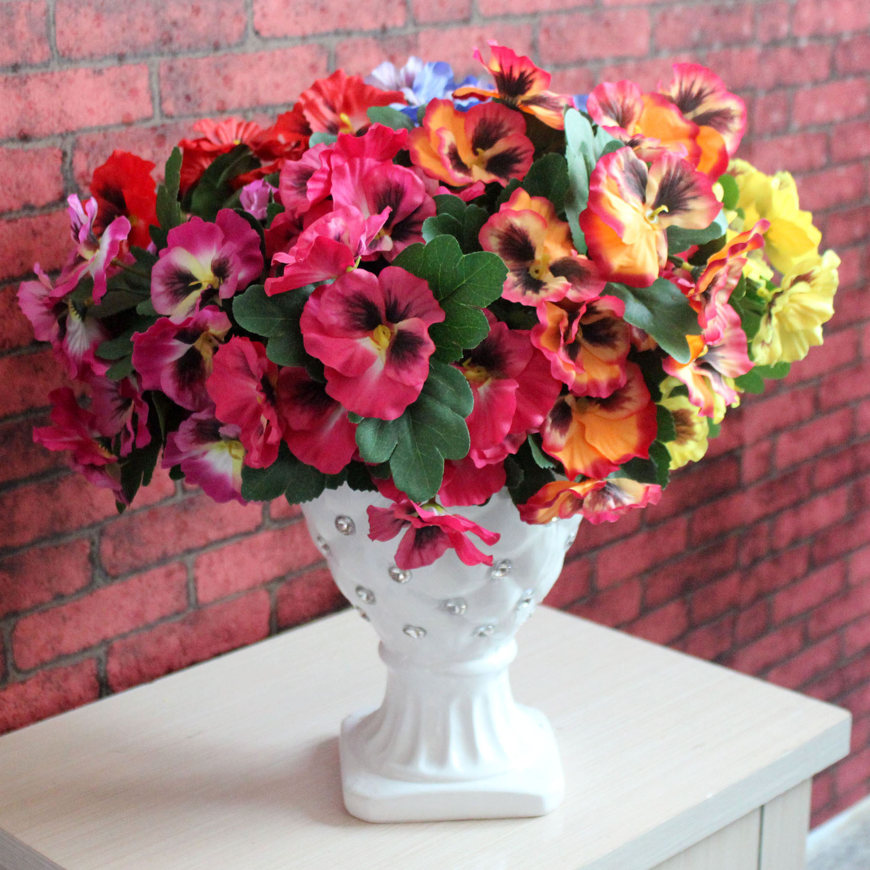 7叉三色堇仿真花 假花 家居装饰绢花 插花花艺 仿真植物厂家直销