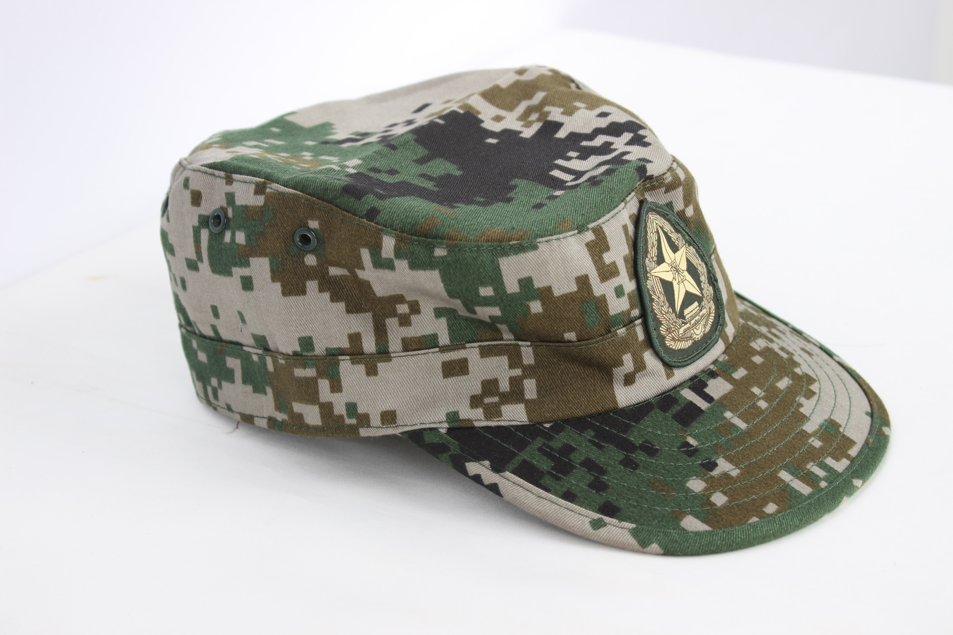 迷彩军帽子男女批发平顶帽五角红星军训青少年冬遮阳鸭舌帽夏学生